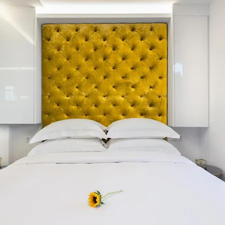 Live Your Myth In Thissio Apartment